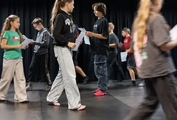 Młodzież z Elbląga przygotowuje performatywne czytanie „Dziadów”