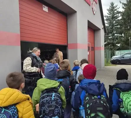 Uczniowie z Wielbarka odwiedzili strażaków z OSP