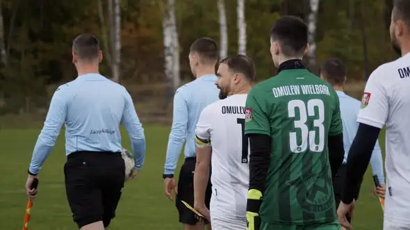 Remis 4:4 w meczu Omulew Wielbark – Brama Olsztyn. Debiut 15-latka