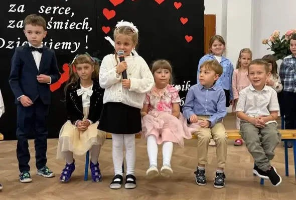 Dzień Edukacji Narodowej w Pasymiu – nagrody i podziękowania dla nauczycieli